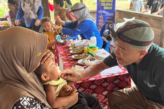 Pelayanan Kesehatan Bergerak Dinkes Aceh Sapa Masyarakat Pedalaman Aceh Timur